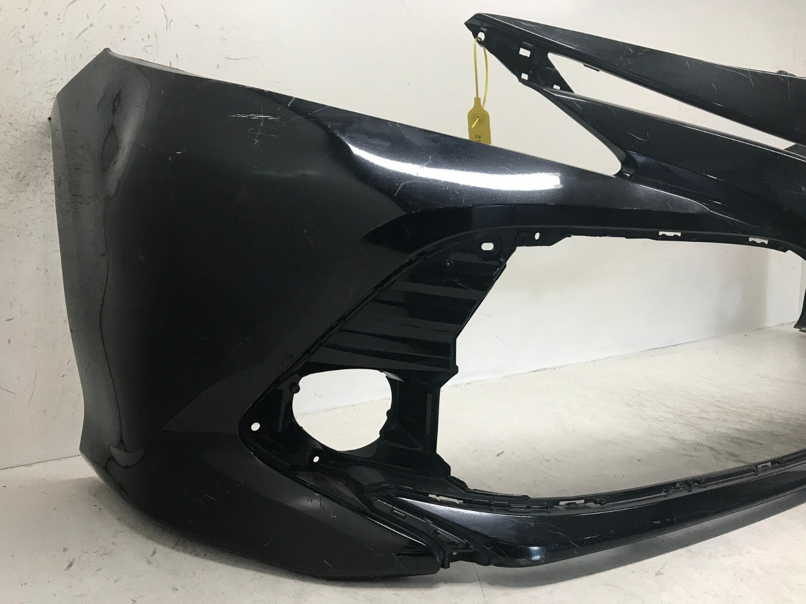 Front Bumper Cover 218 2018-2020 Toyota Camry L/LE/XLE/Hybrid 52119-06D90 OEM