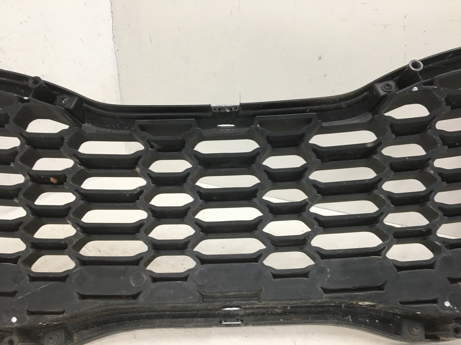 Grille Grill Kia Forte Sedan 2010-2013 86351-A7500 OEM