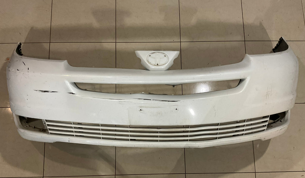 Front Bumper Cover White 2004-2005 Toyota Sienna 52119-WL500 OEM