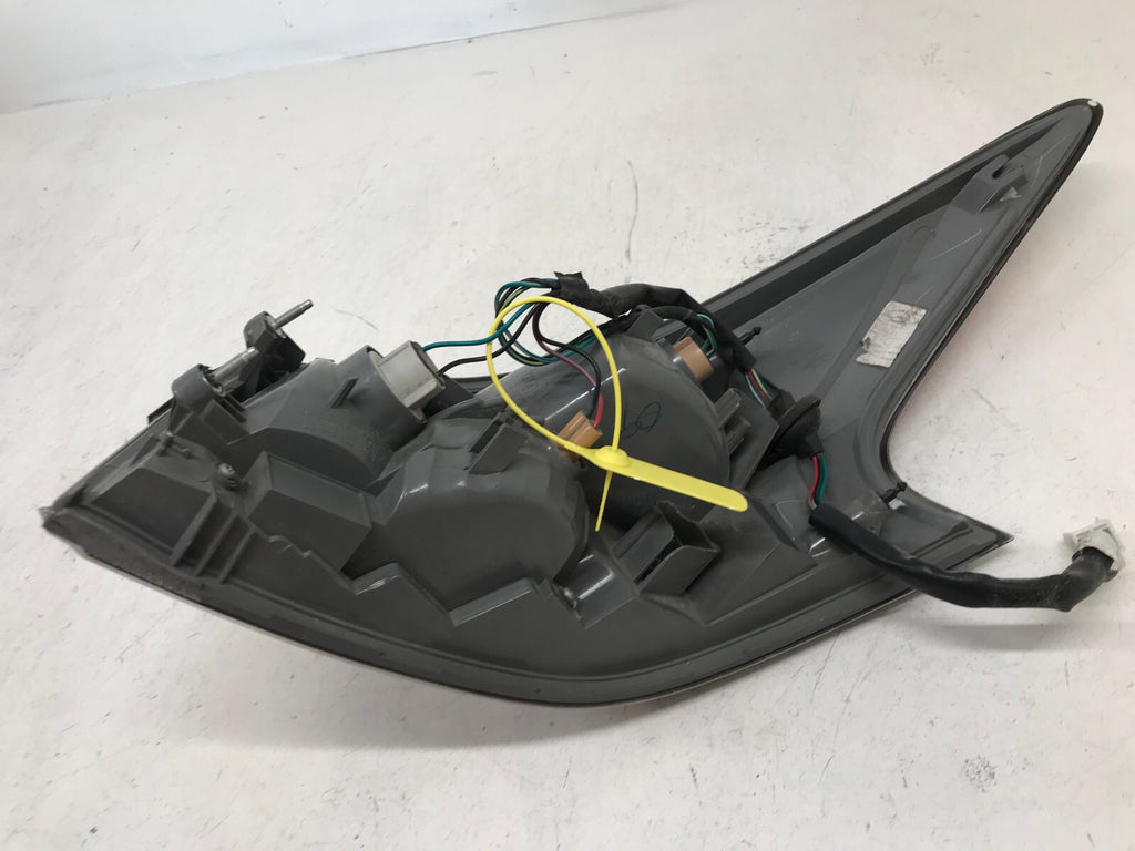 Tail light Damaged LH Driver 14-2015 Nissan Altima Standard Type 265559HM0A OEM