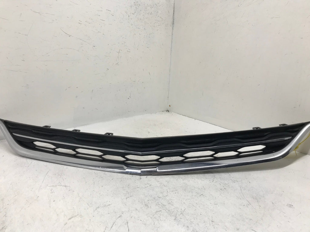 Grill Grille 2016-2018 Chevy Malibu 84061034 OEM