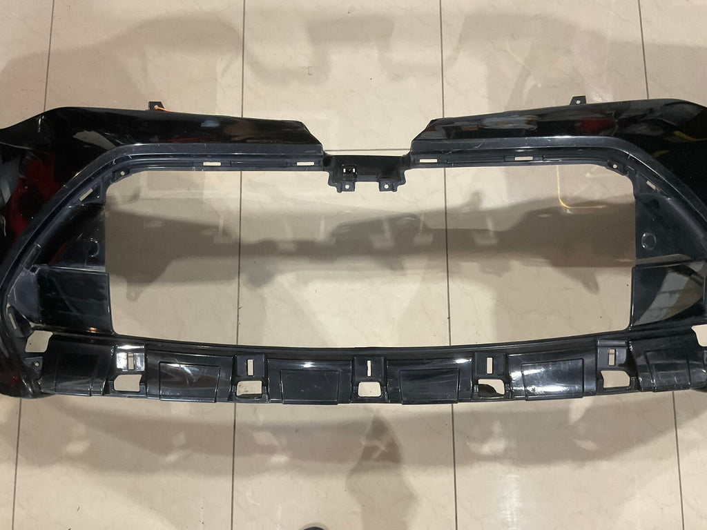 Front Bumper Cover Black 17-2019 Toyota Corolla L/LE/LE Eco/XLE 52119-02L40 OEM