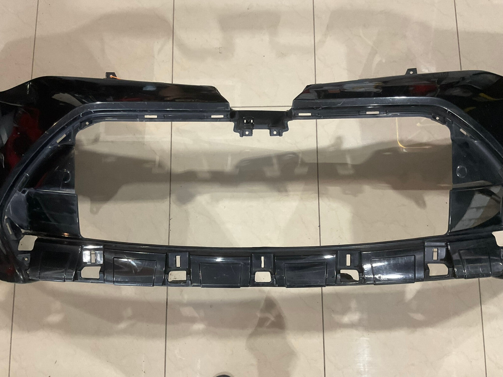 Front Bumper Cover Black 17-2019 Toyota Corolla L/LE/LE Eco/XLE 52119-02L40 OEM