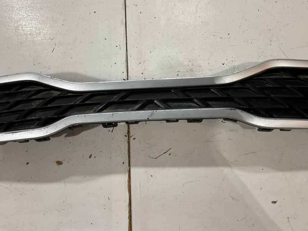 Grill Grille Black/Silver Trim 2018 2019 2020 Kia Rio 86351-H9000 OEM