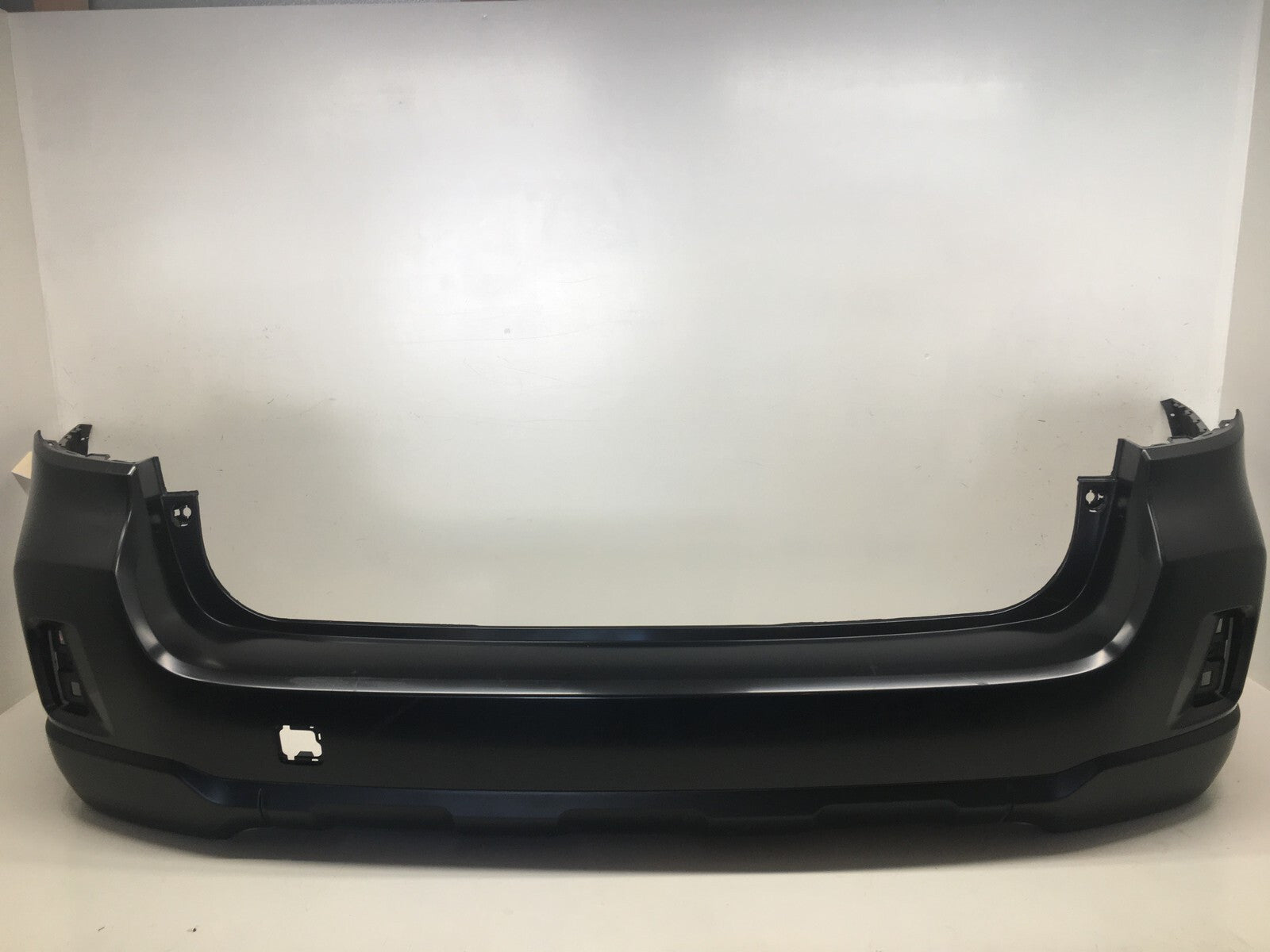 Rear Bumper Cover Subaru Outback w/o Sensors Never Painted 15-17 57704AL11B OEM