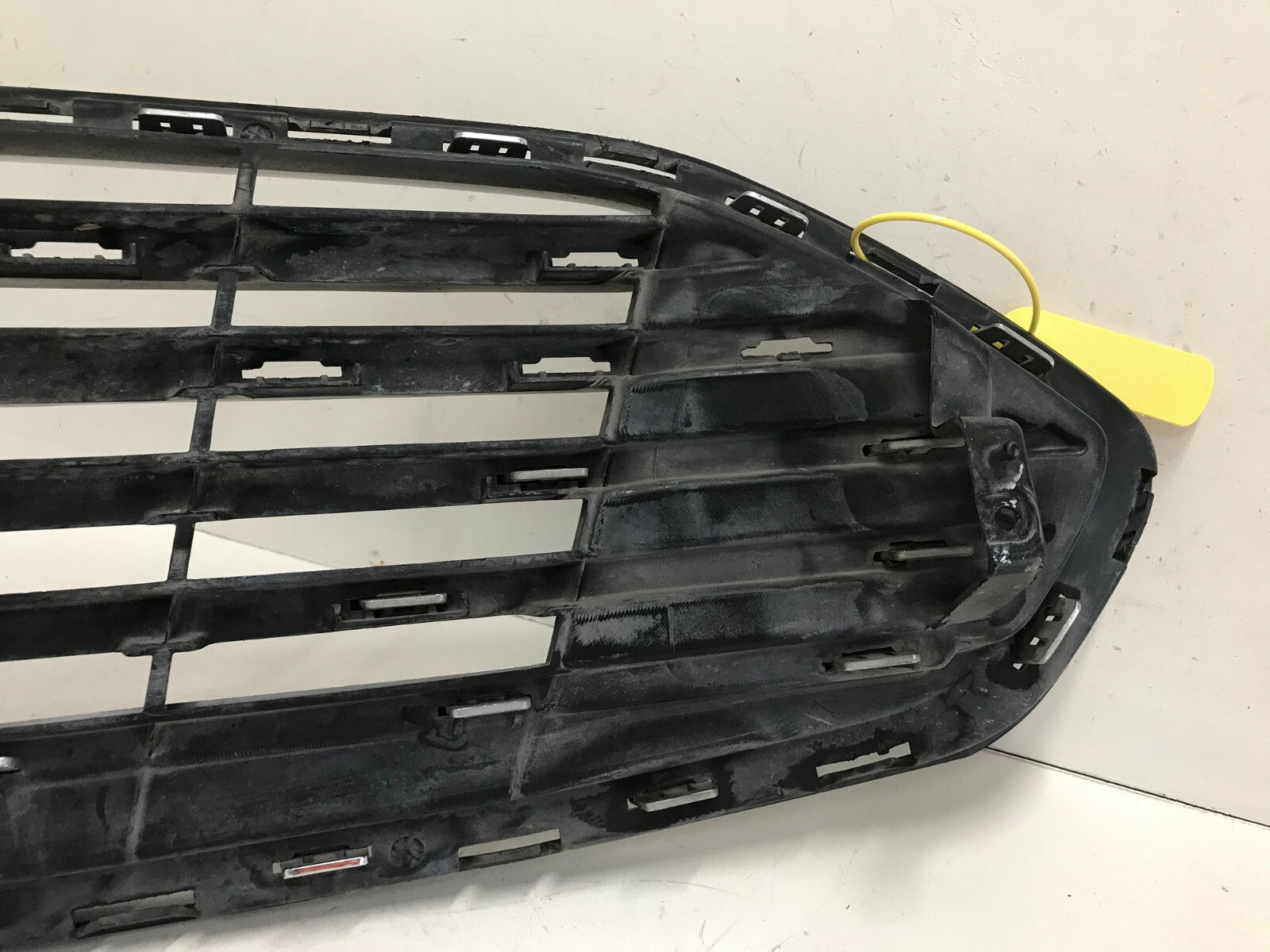 Grille Grill 2013 2014 2015 Ford Fusion DS73-8150-BDW OEM