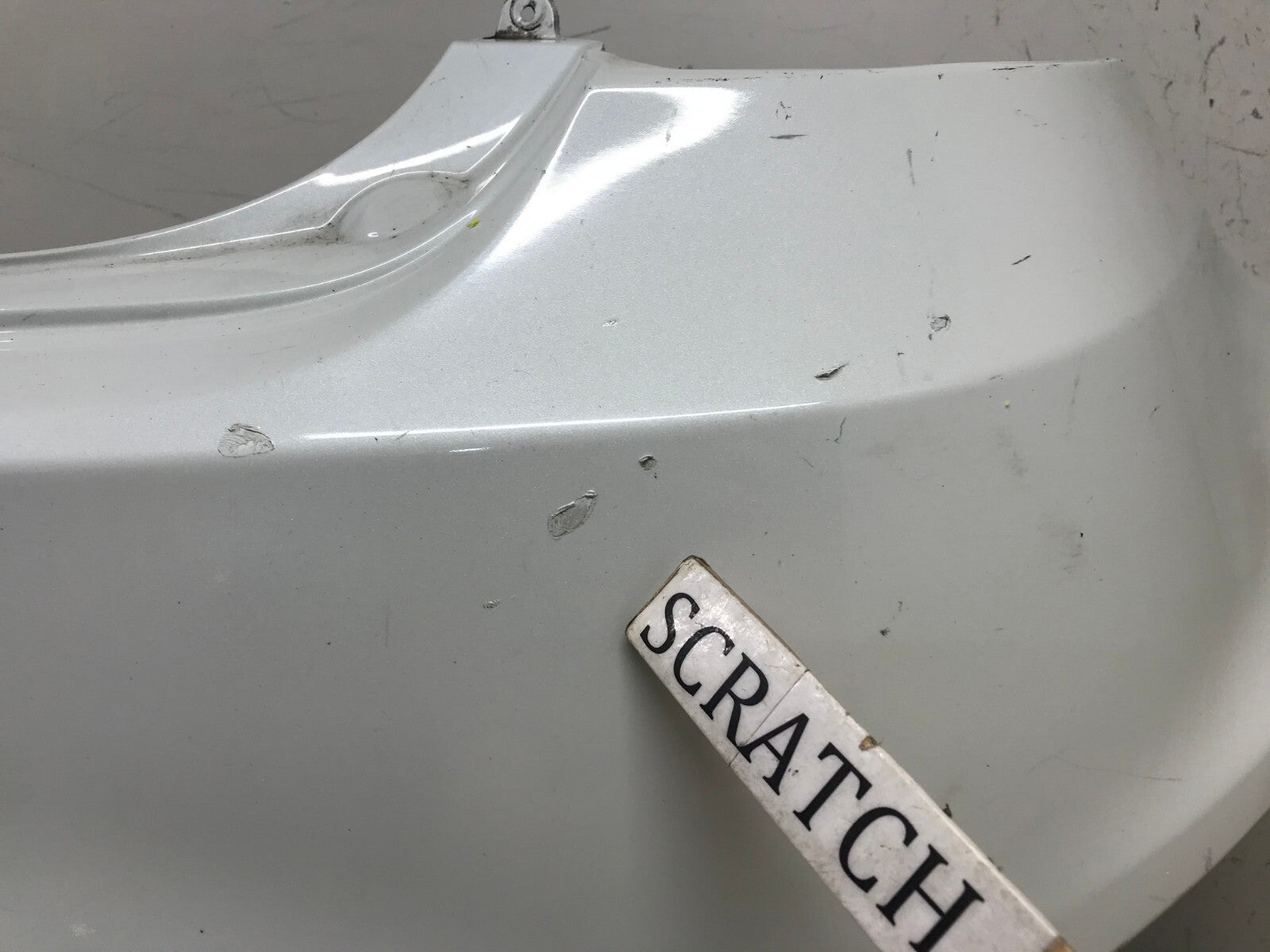 Rear Bumper Cover White 2013-2017 Hyundai Veloster Turbo/R-Spec 86511-2V500 OEM