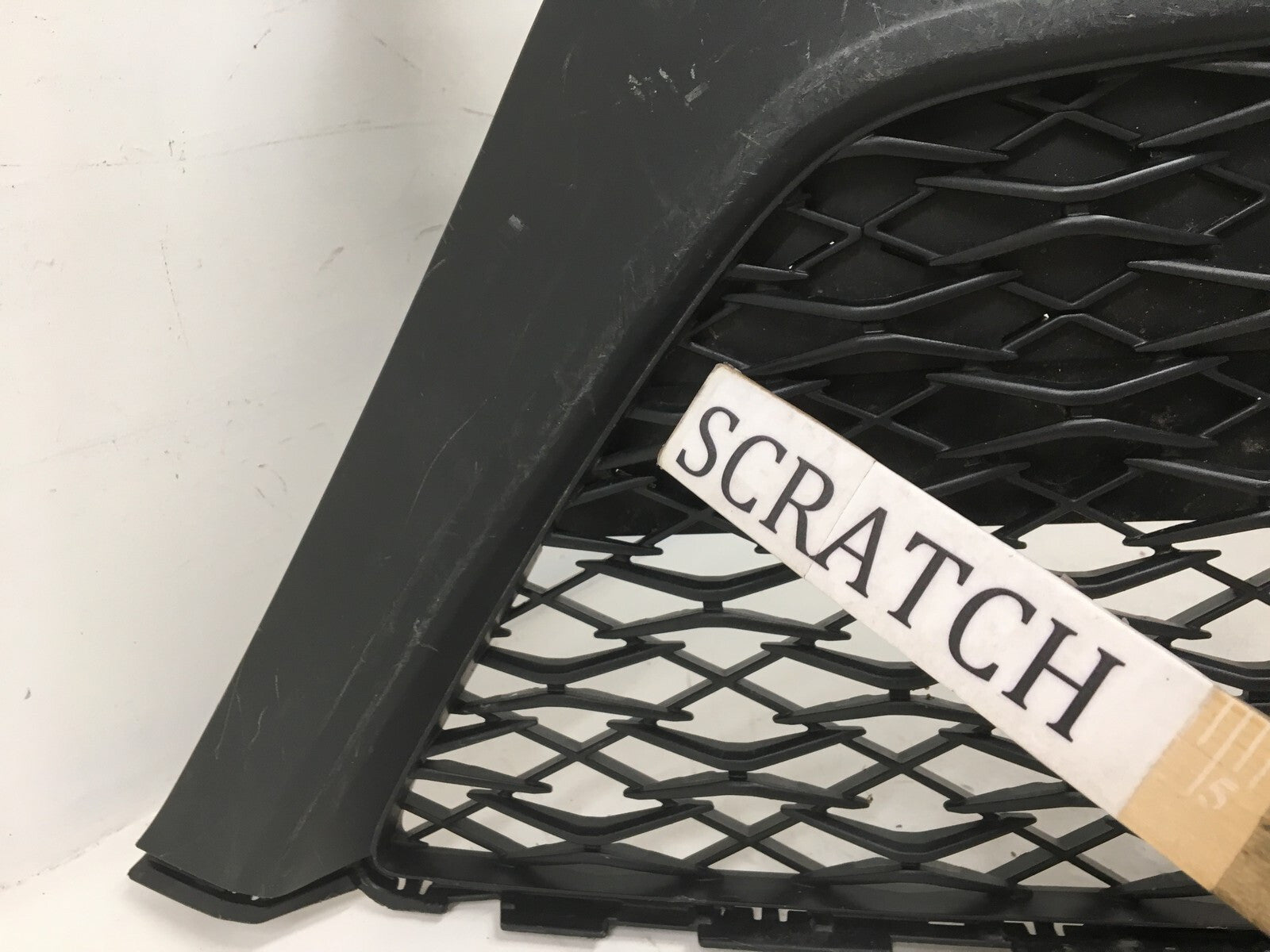 Grille Grill Toyota Camry SE XSE 2018 2019 53113-06130 OEM