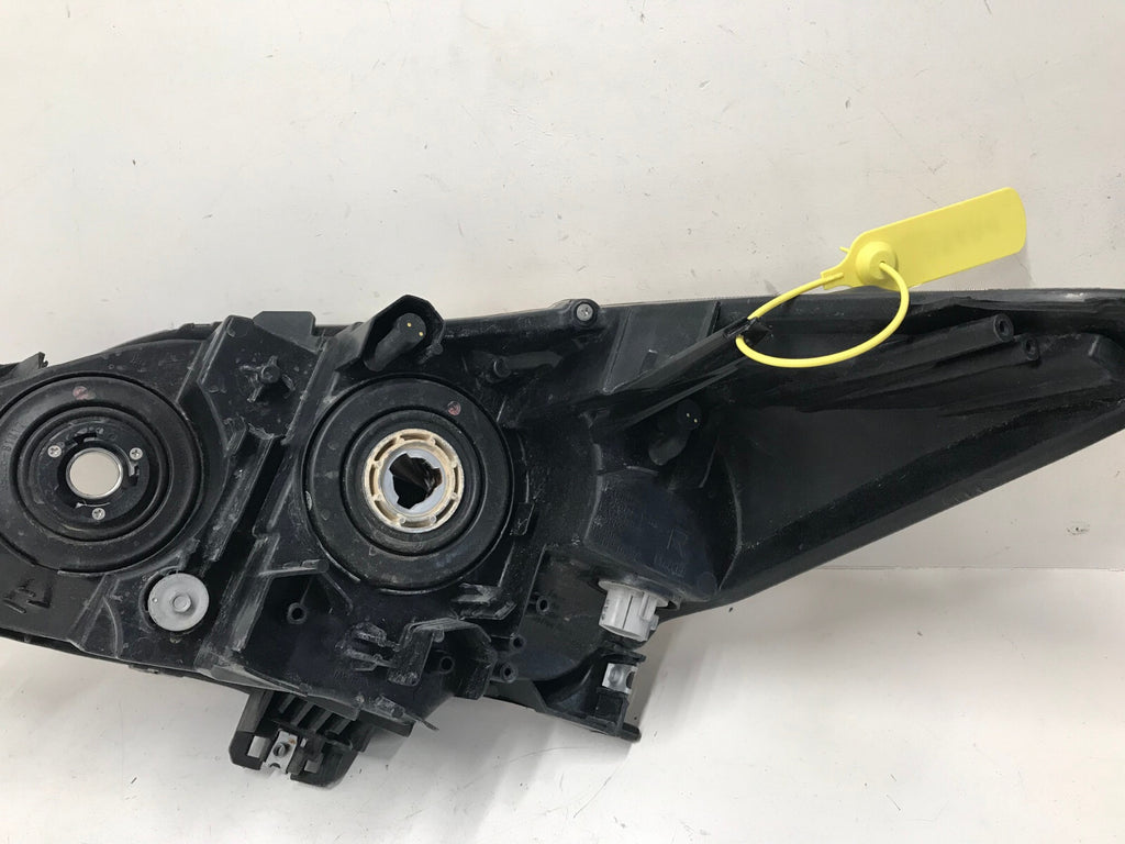 Headlight Damaged Right passenger RH Mazda 3 Speed 2010-2013 BBM4-51030 OEM