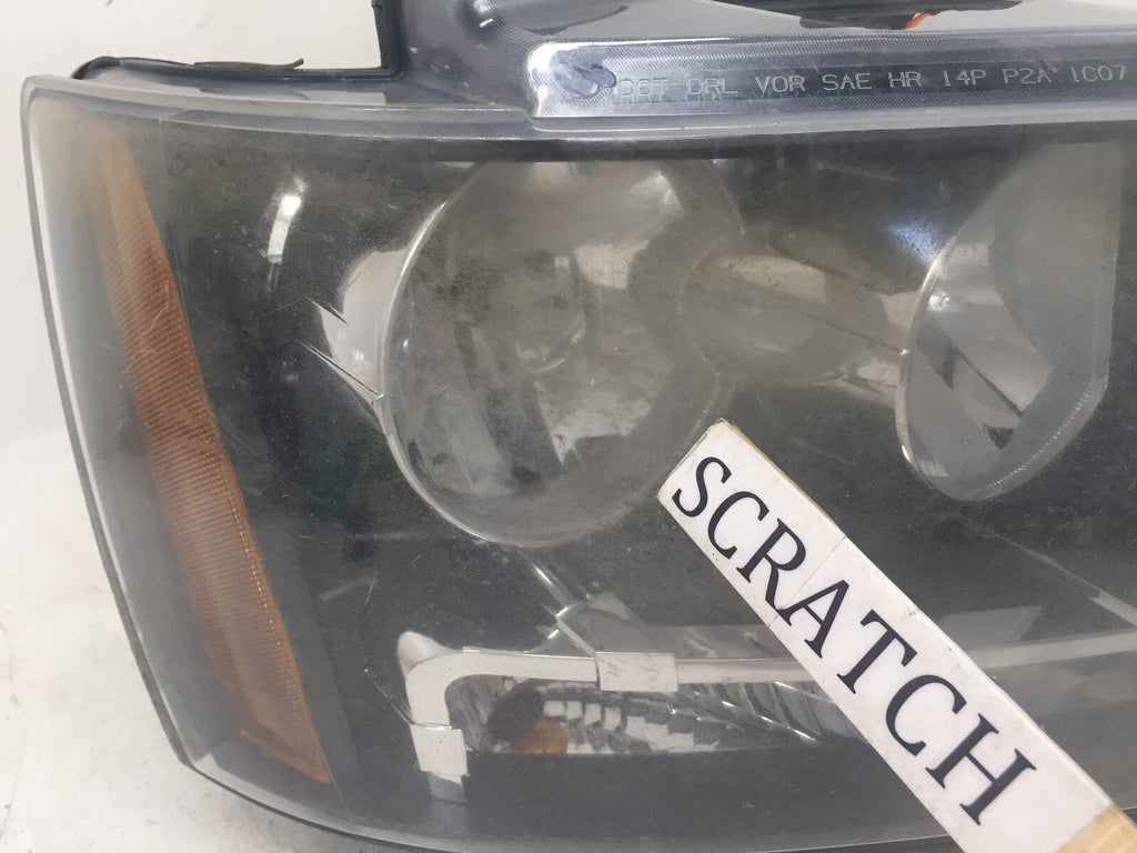 Headlight Damaged Passenger RH Chevrolet Suburban Tahoe Avalanche 07 13 OEM