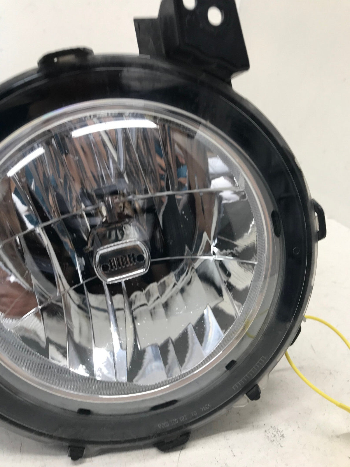 Headlight Damaged Left Driver LH Jeep Gladiator 2020 55112873AG OEM