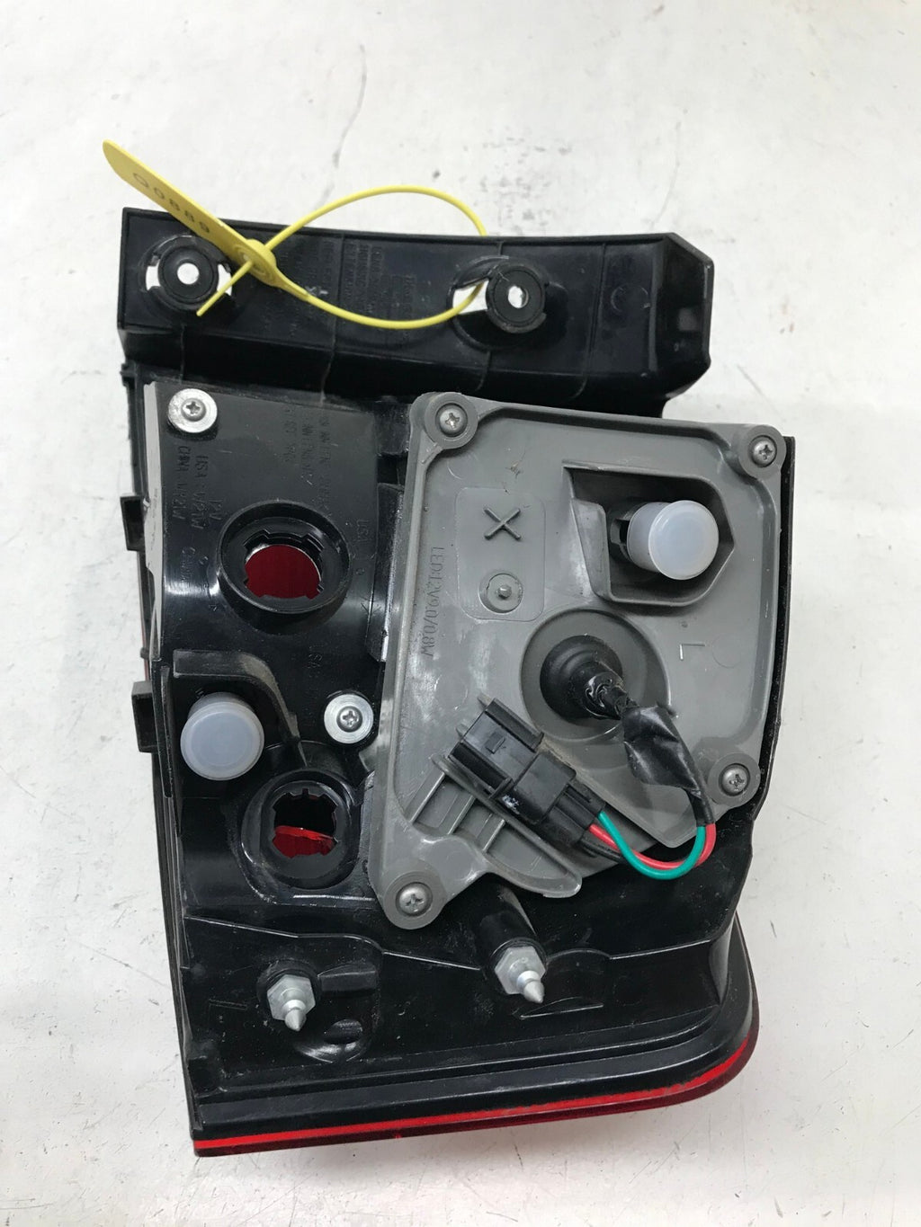 Tail light Damaged LH Driver 07-09 Acura MDX 33551-STX-A01 OEM