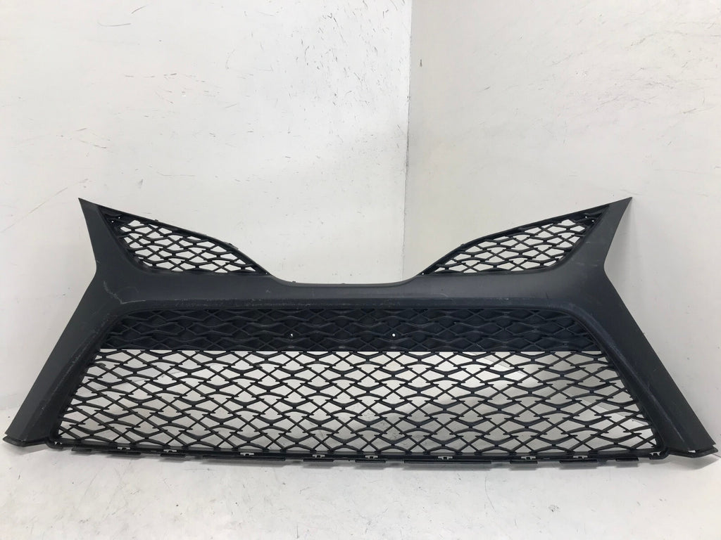 Lower Grill Grille Toyota Camry SE XSE 2018 2019 2020 52113-06050 OEM