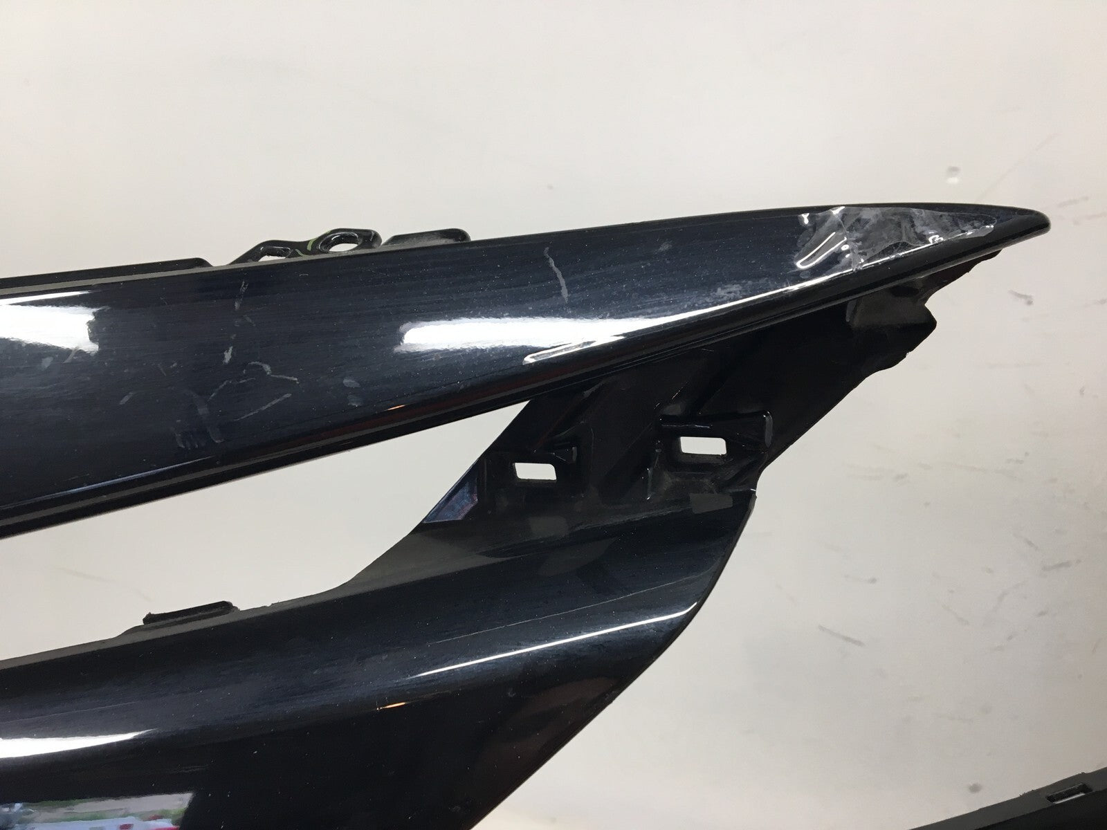Front Bumper Cover Toyota Camry L LE XLE Hybrid LE Hyb XLE w/o Sns 218 18 19 OEM