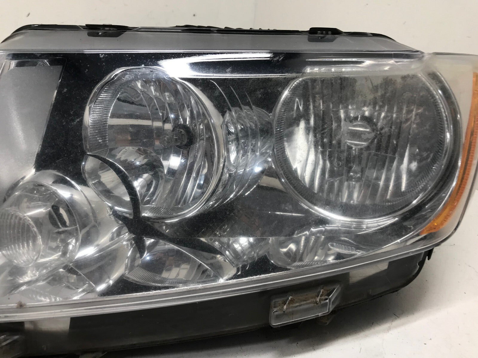Headlight Damaged Lamp Driver LH Jeep Grand Cherokee 2011-2013 55079379AE OEM