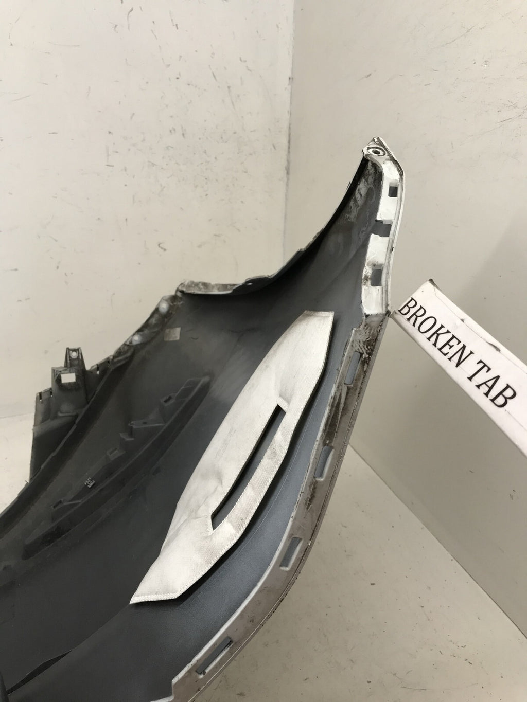 Rear Bumper Cover Volkswagen Golf/GTI 2015 2016 2017 5GM807417GRU OEM