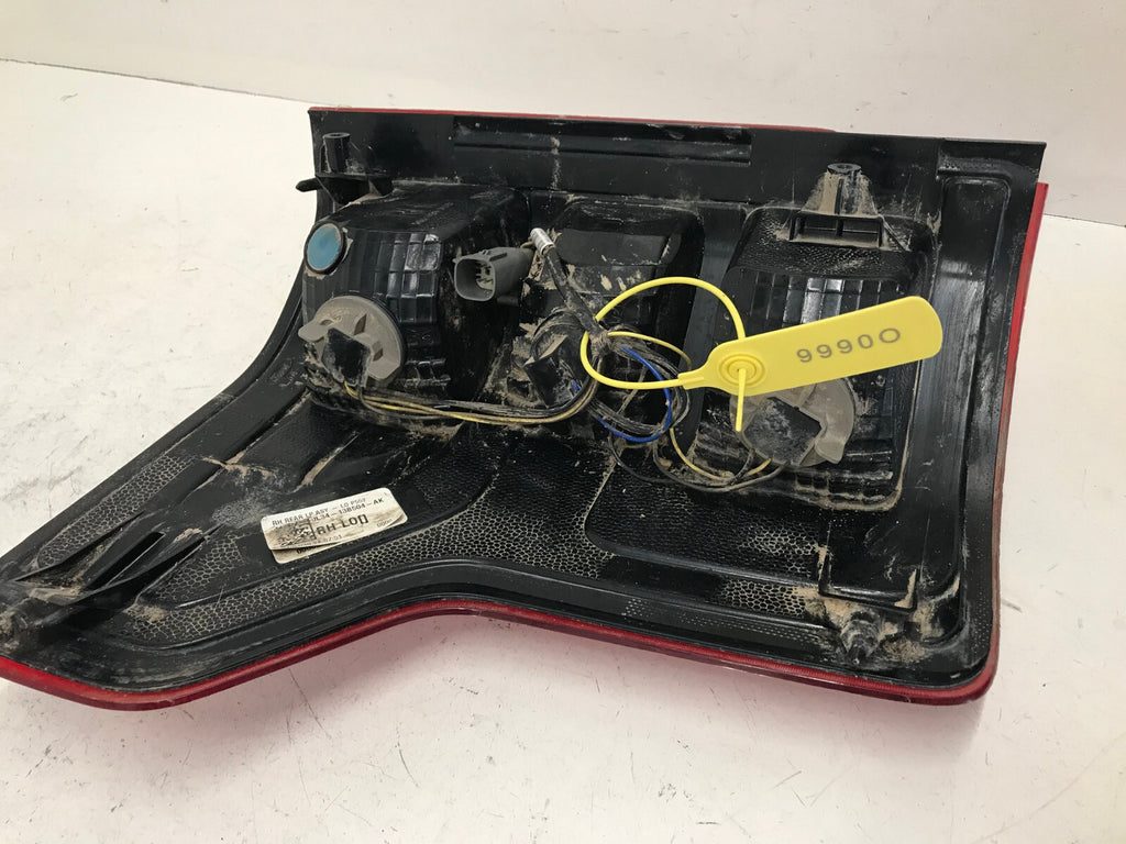 Brake Tail light Damaged Right RH Ford F150 F-150 2018-2020 JL34-13B504-AK OEM