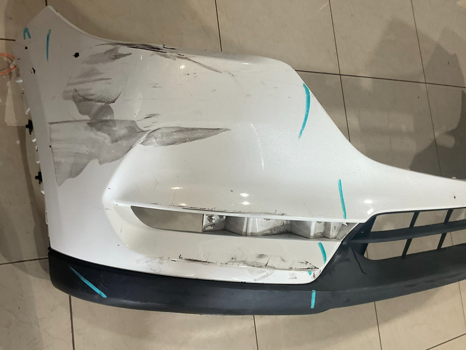 Front Bumper Cover White Mazda CX 5 Sport Touring Select 17 2018 kb8a+50031 OEM