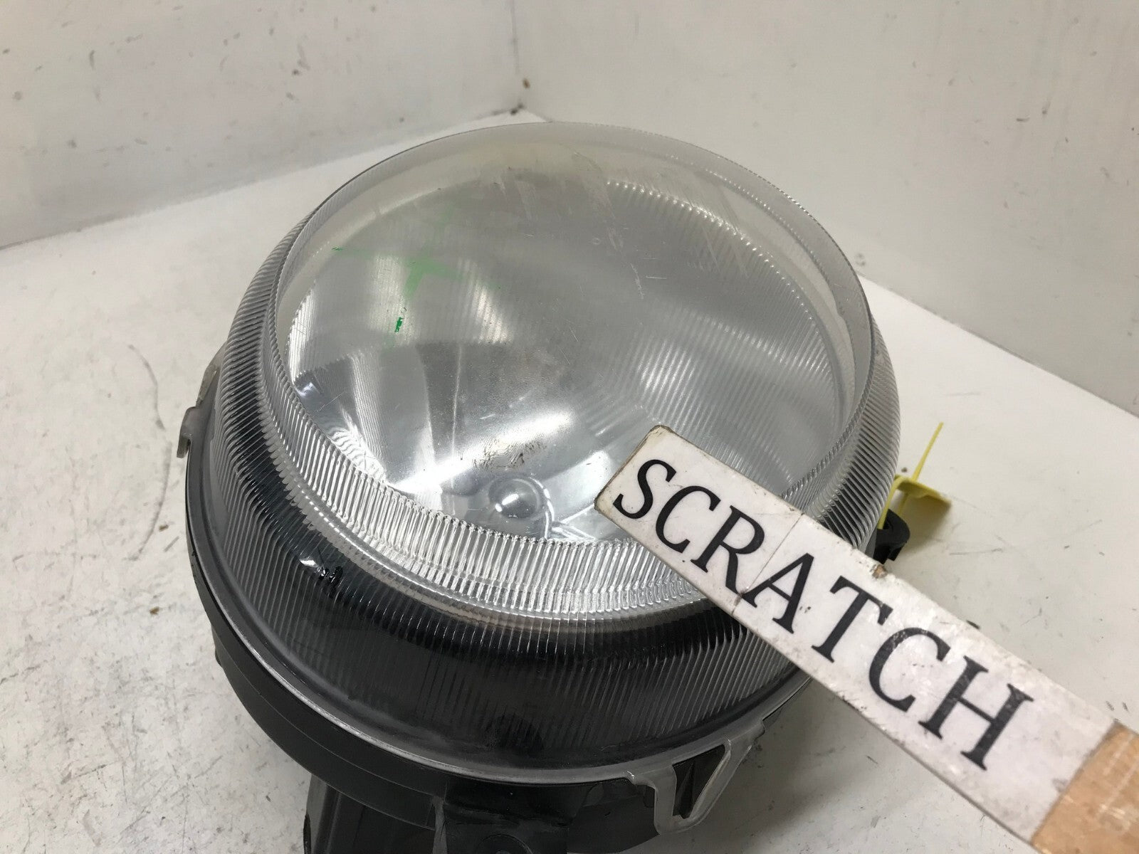 Headlight Damaged Passenger RH Right Jeep Patriot 2007-2017 05303842AE OEM