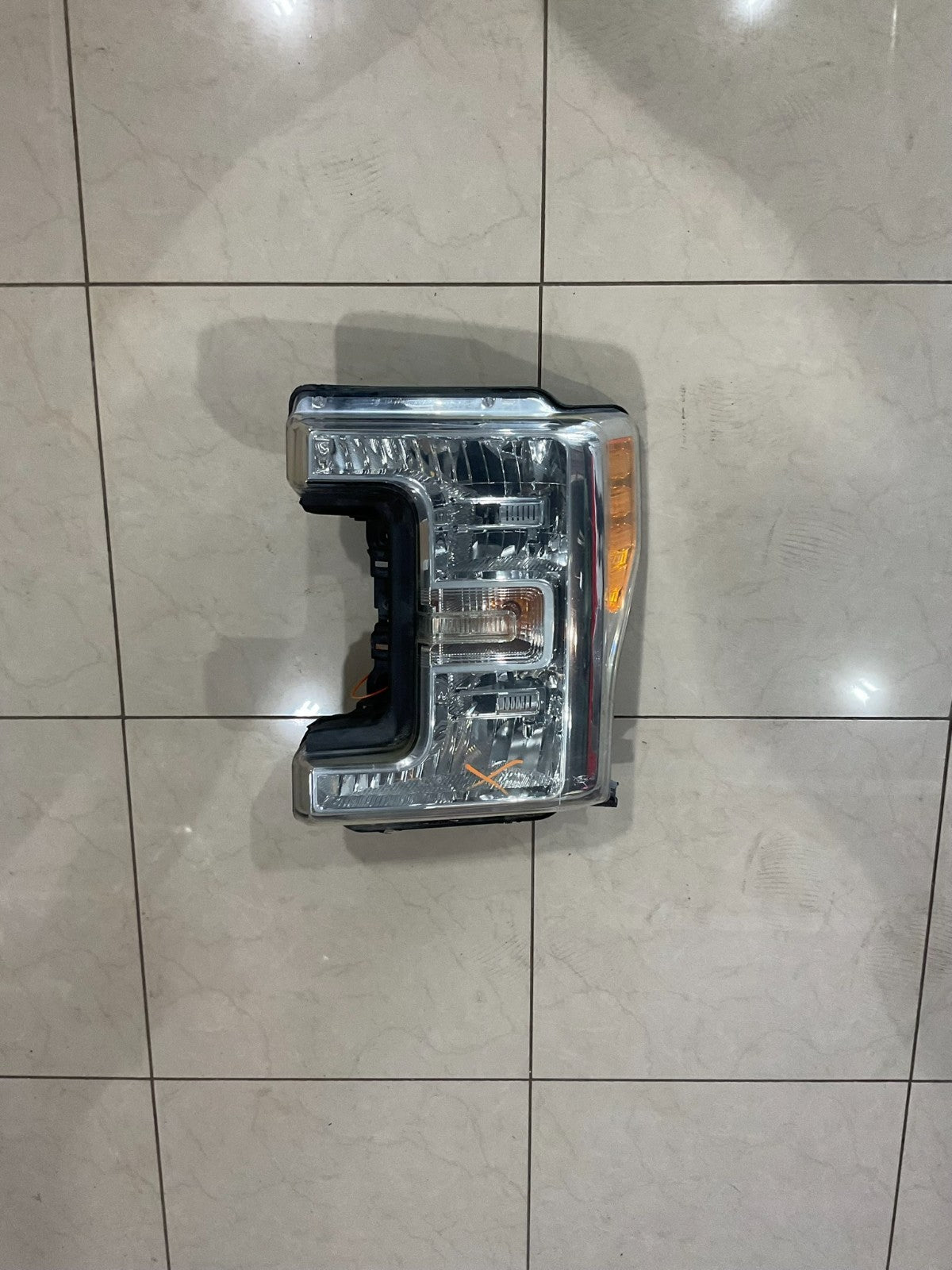 Headlight Left Driver LH Ford F250 F350 2017 - 2019 hc3b-13006+af OEM