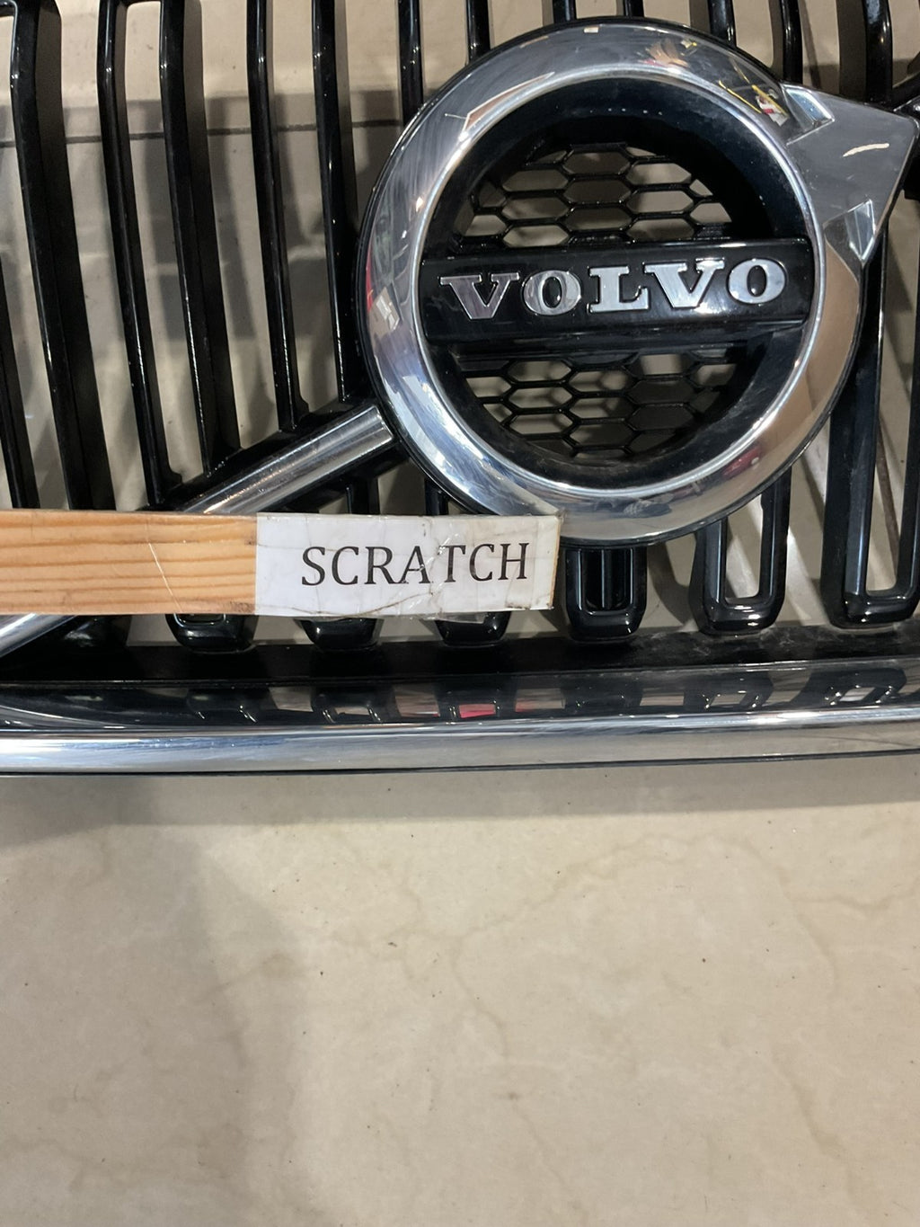 Grille Grill 2018-2023 Volvo XC60 31425537 OEM