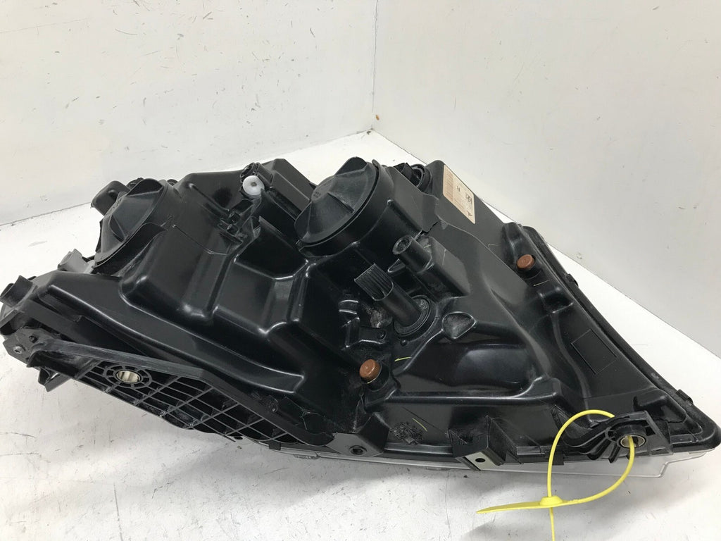 Headlight Damaged Passenger RH Right 19-24 Ram 1500 68316086AJ OEM