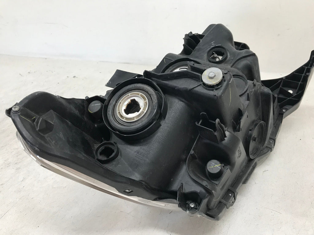 Projector Headlight Damaged Driver LH Toyota Tacoma 2016-2018 8115004250 OEM2