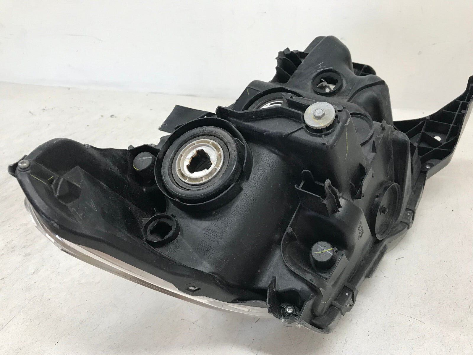 Projector Headlight Damaged Driver LH Toyota Tacoma 2016-2018 8115004250 OEM2