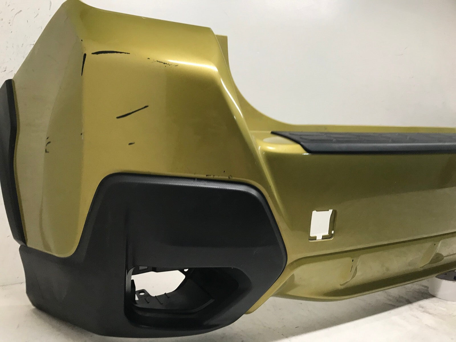 Rear Bumper Cover Green Subaru CrossTrek 2018 2019 57704FL250 OEM