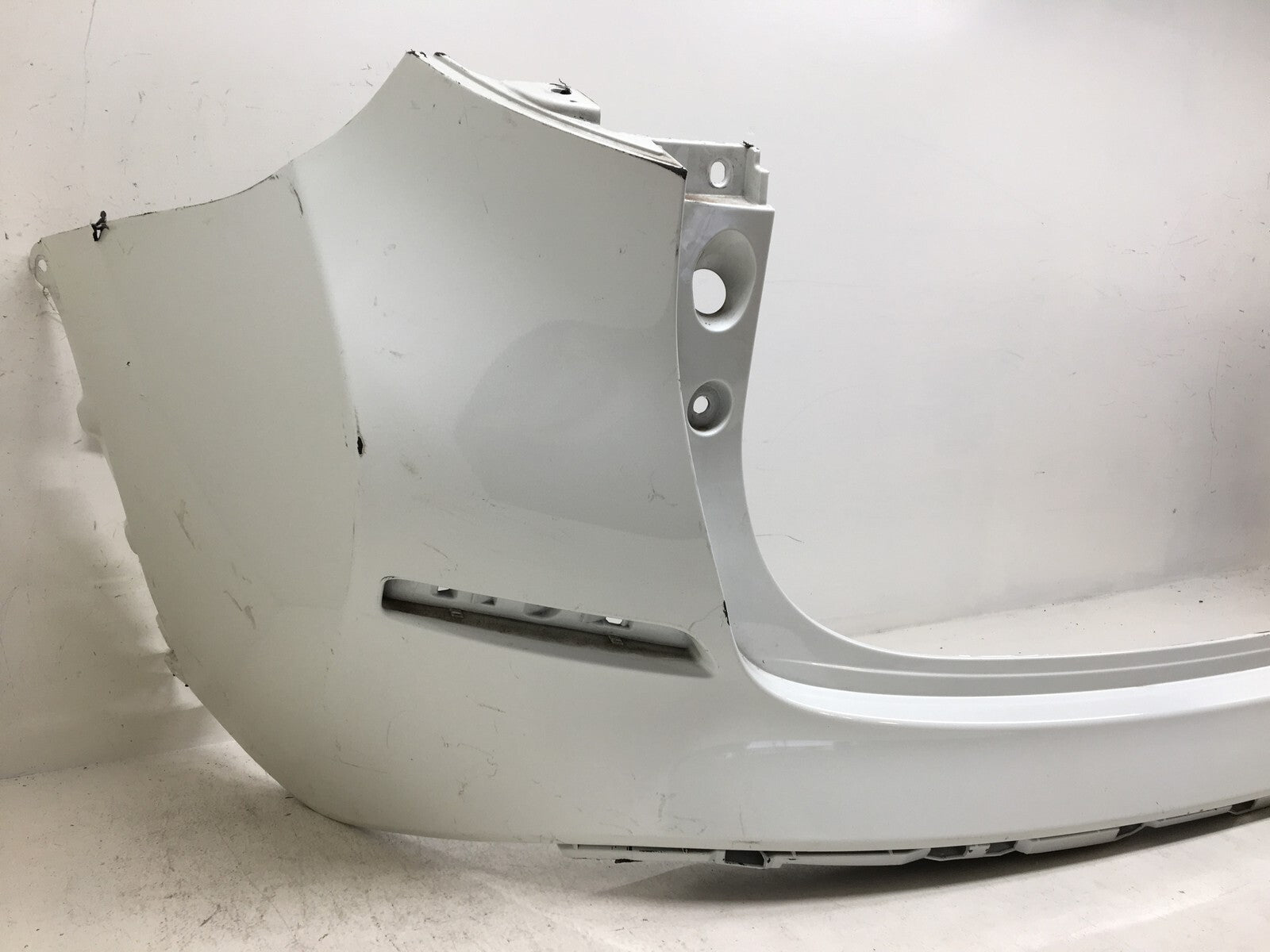 Rear Upper Bumper Cover Nissan Murano S SL SV Platinum 2015-2017 85022-5AA0H OEM