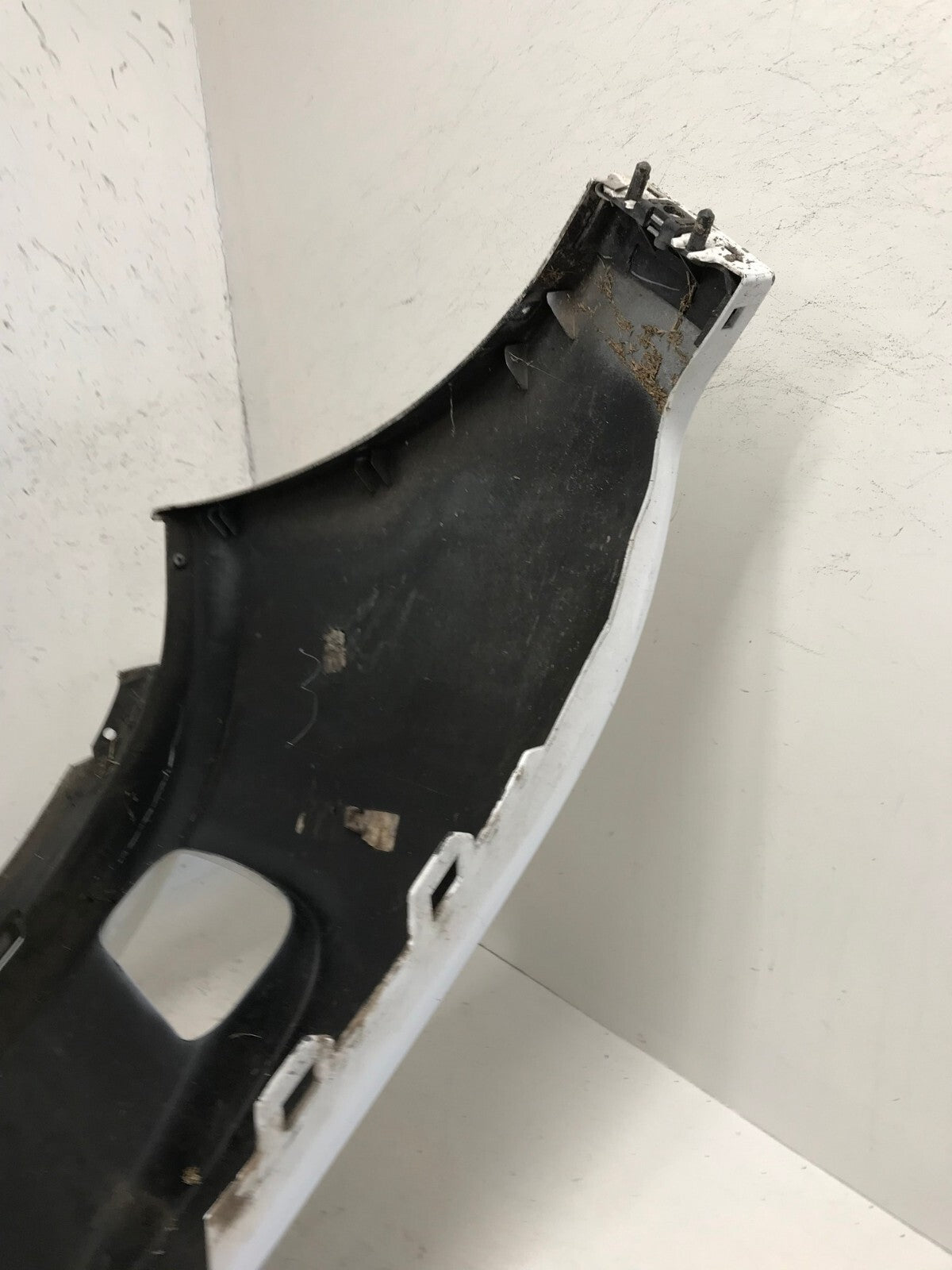 Front Bumper Cover White Ram 1500 2013-2017 5LC56TRMA OEM
