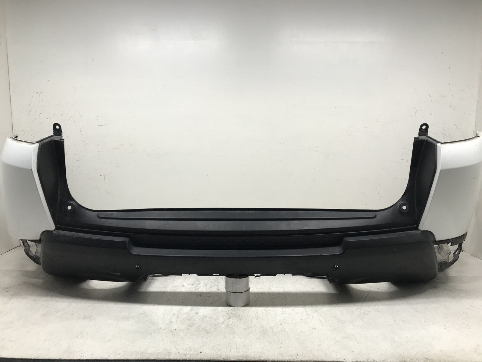 Rear Bumper Cover Land Rover Range Rover Sport Base/SE/HSE 14-17 DK62-17F954 OEM
