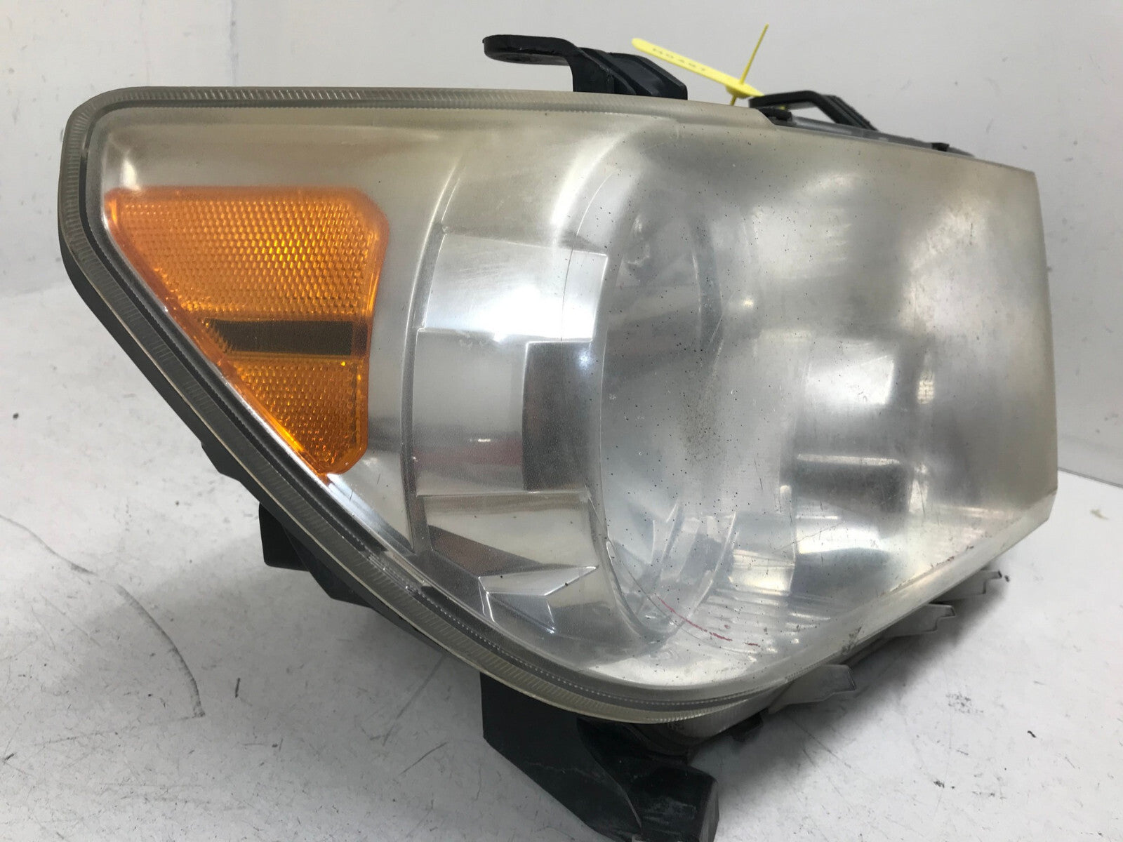 Headlight Damaged Halogen Passenger RH Toyota Sequoia Tundra 2008-2013 OEM4