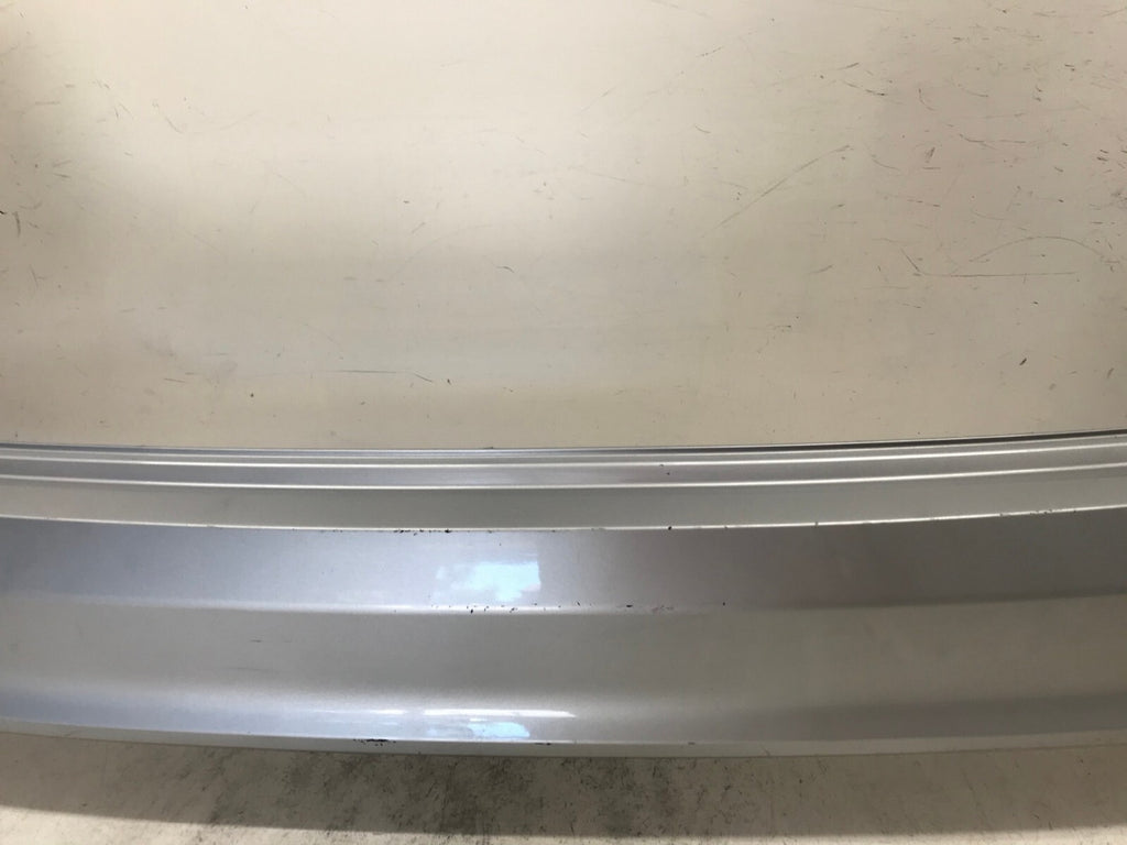 Rear Bumper Cover Silver Hyundai Santa fe 2016-2017 86512-4Z500 OEM