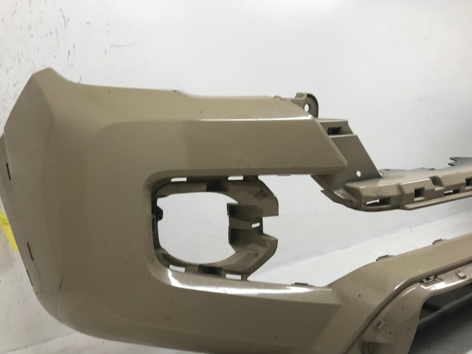 Front Bumper Cover Toyota Tacoma SR/SR5/Limited 4V6 2016-2018 52119-04240 OEM