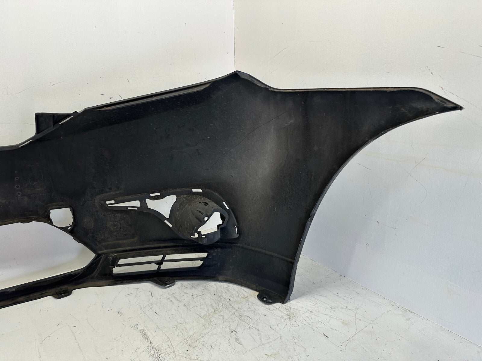 Front Bumper Cover Gray 2011 2012 2013 Toyota Highlander 52119-0E120 OEM