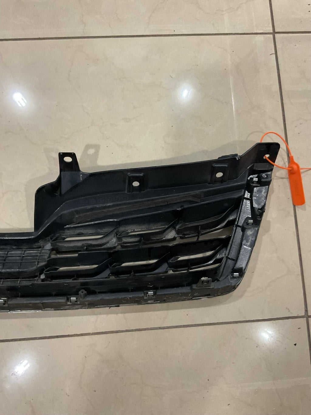 Grille Grill Black/Silver 2014 2015 2016 Subaru Forester 91122SG100 OEM