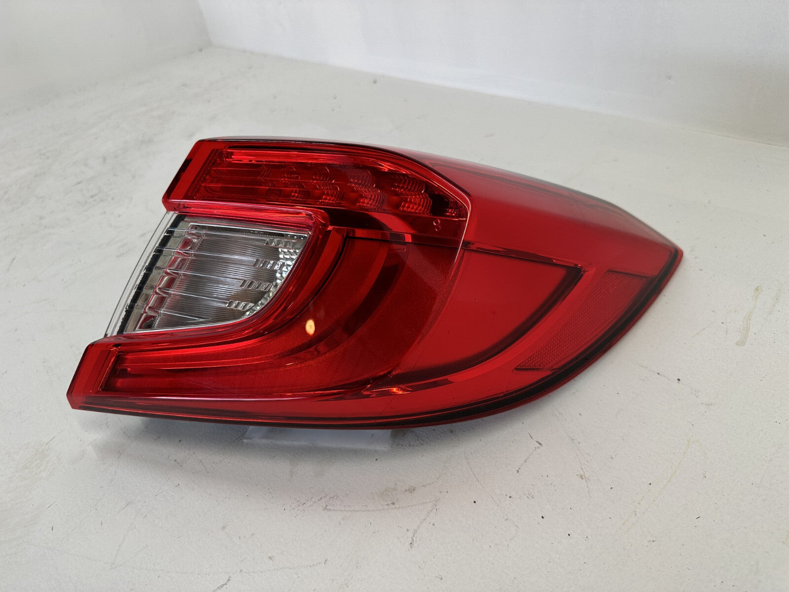 Tail light Damaged Right Passenger RH 18 19 20 21 22 Honda Accord 6003TA0380 OEM