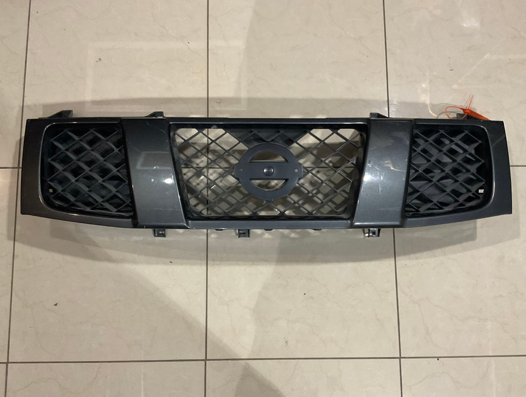 Grill Grille Dark Grey 2005-2007 Nissan Armada 62310-7S000 OEM