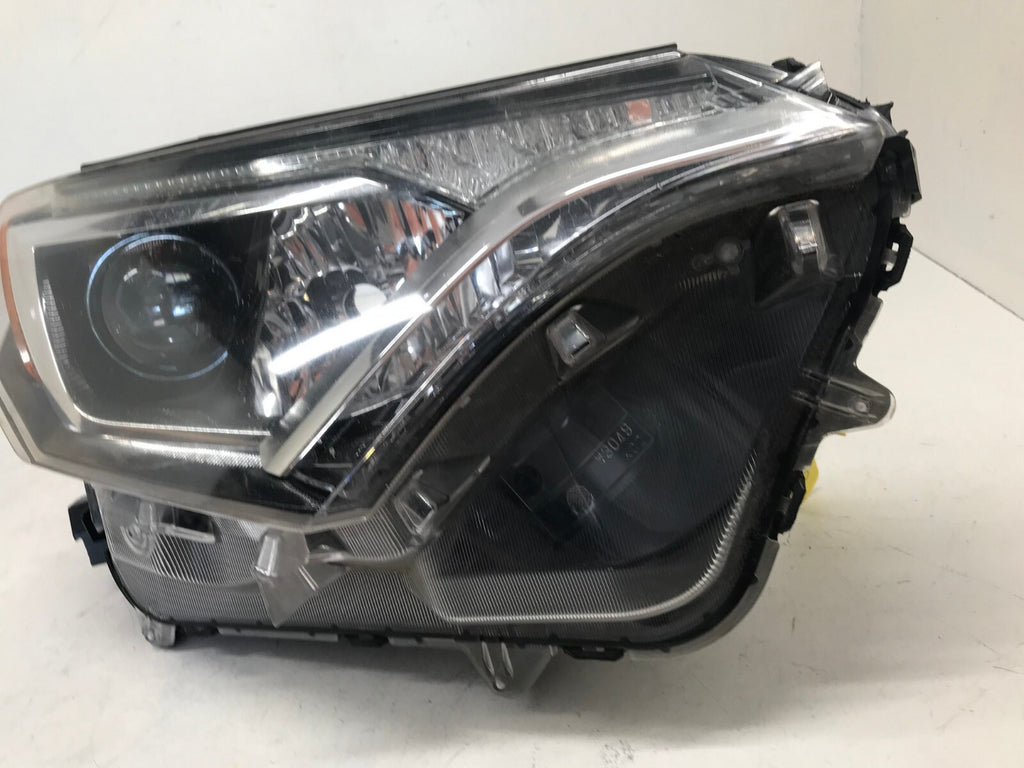 Projector Headlight Damaged Right RH Toyota RAV4 2016 2017 2018 8114542670 OEM