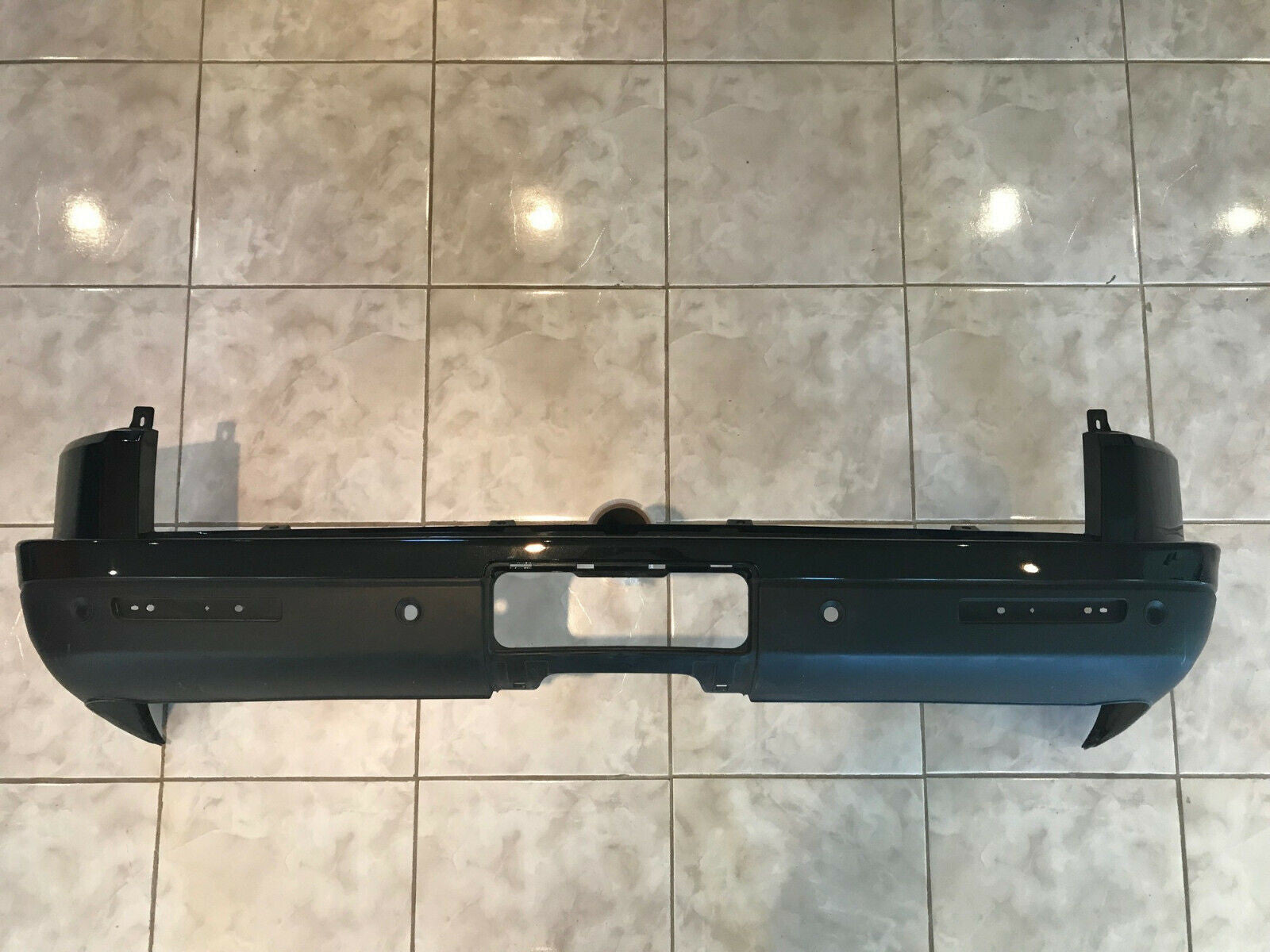 Rear bumper Land Rover Discovery 2005-2009 OEM