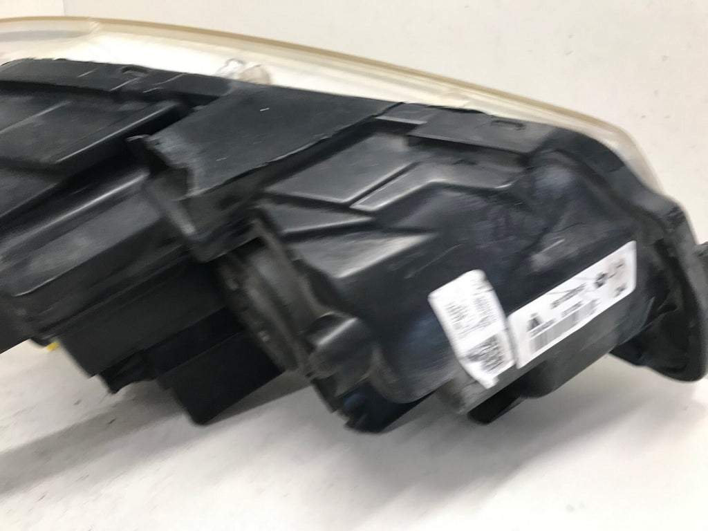 Headlight Damaged Left Driver LH Dodge Grand Caravan 2011-2019 05113337AF OEM