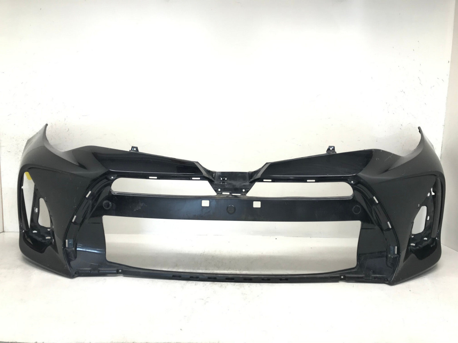 Front Bumper Cover Toyota Corolla SE/XSE/50th 209 2017 2018 2019 52119-02L50 OEM