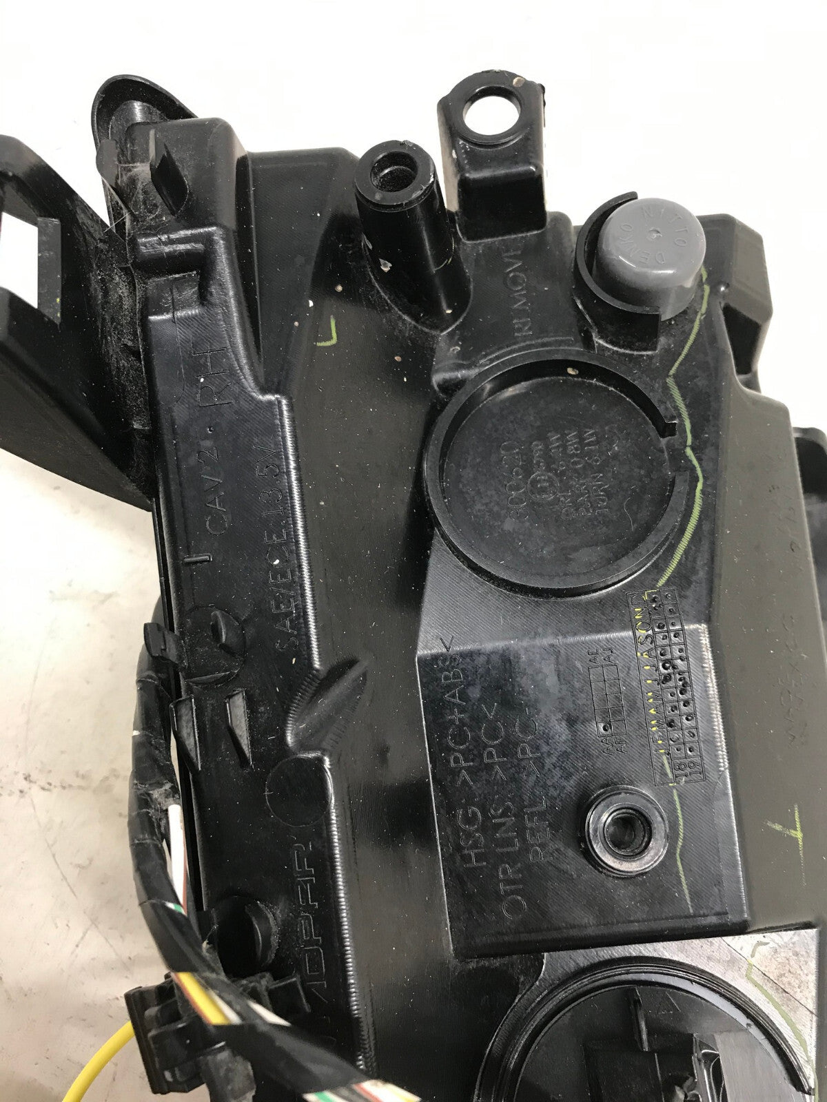 Fog light Damaged Signal light RH 19-22 Chevrolet Malibu LED DRL 84575552 OEM