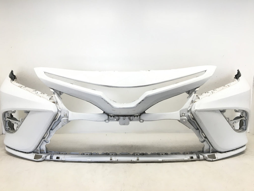 Front Bumper Cover Toyota Camry SE XSE 040 2018 2019 52119-06E20 OEM
