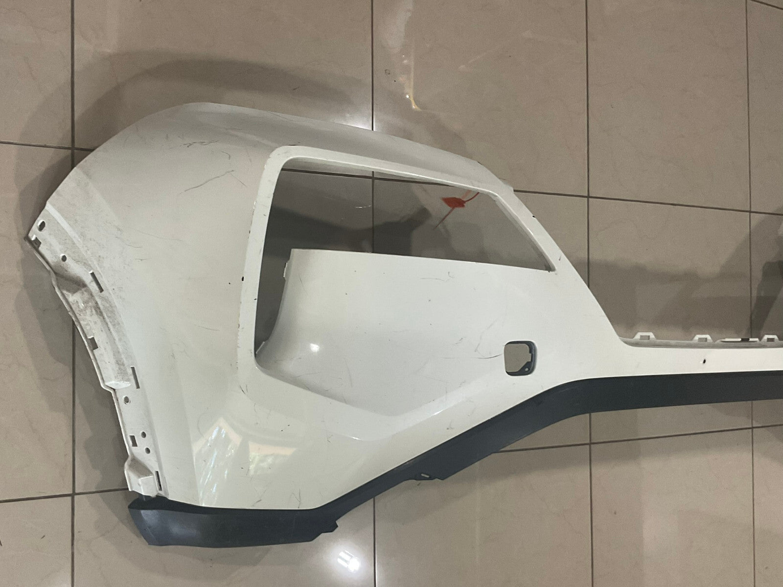 Front Bumper Cover White 2021 - 2023 Nissan Rogue ( X-Trail ) 62022+6R00H OEM