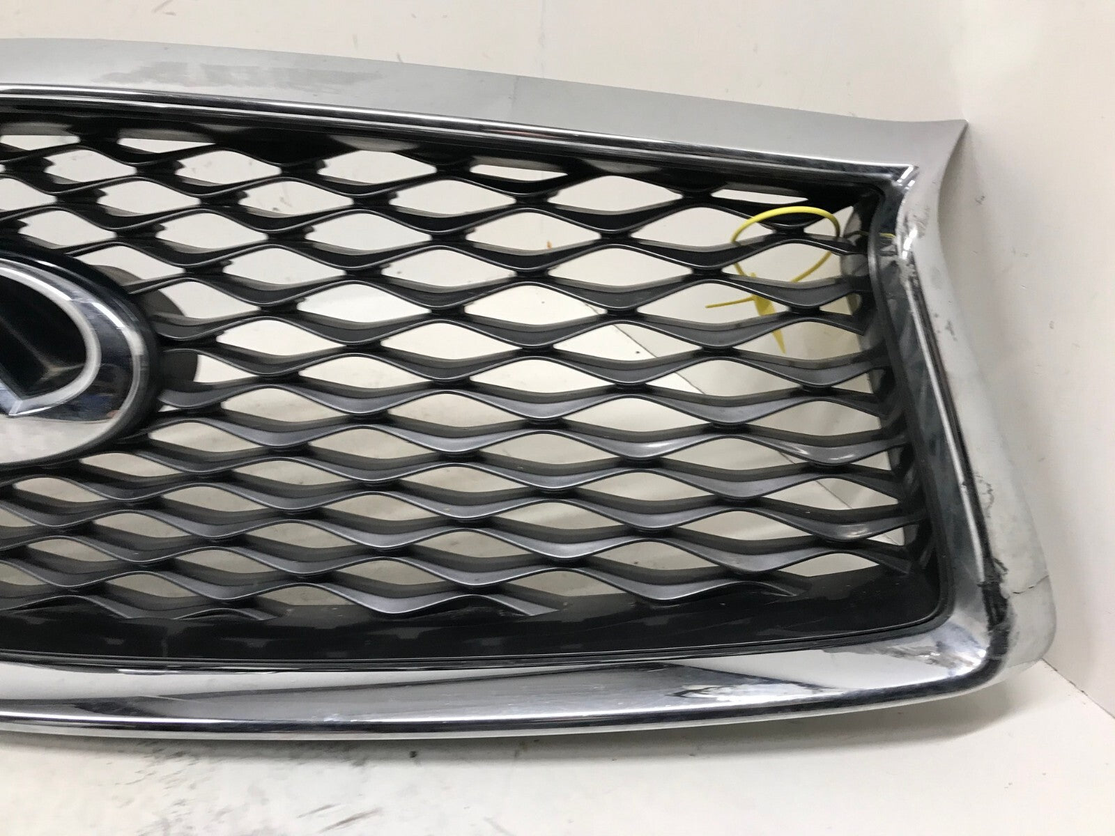 Grill Grille 2020-2022 Infiniti Q50 62310-6HM0C OEM