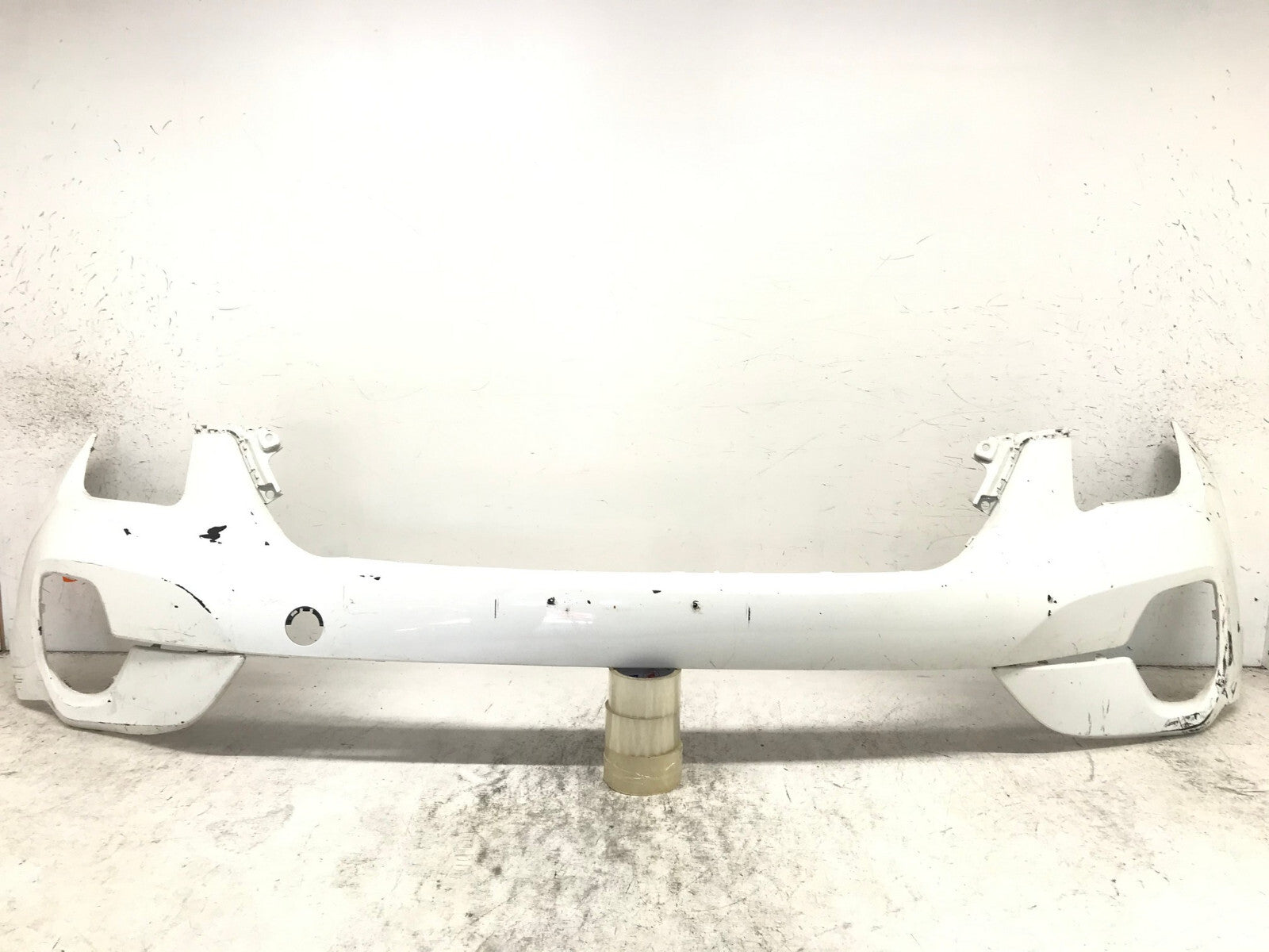 Front Upper Bumper Cover White 2021-2022 Kia Seltos 86511-Q5300 OEM