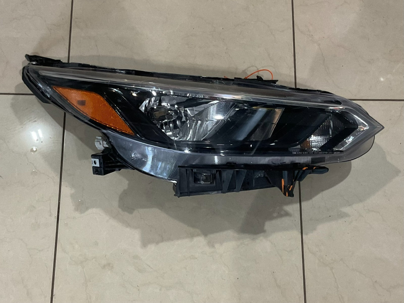 Headlight Right Passenger RH Nissan Sentra S/SV 2024-2025 CAPA