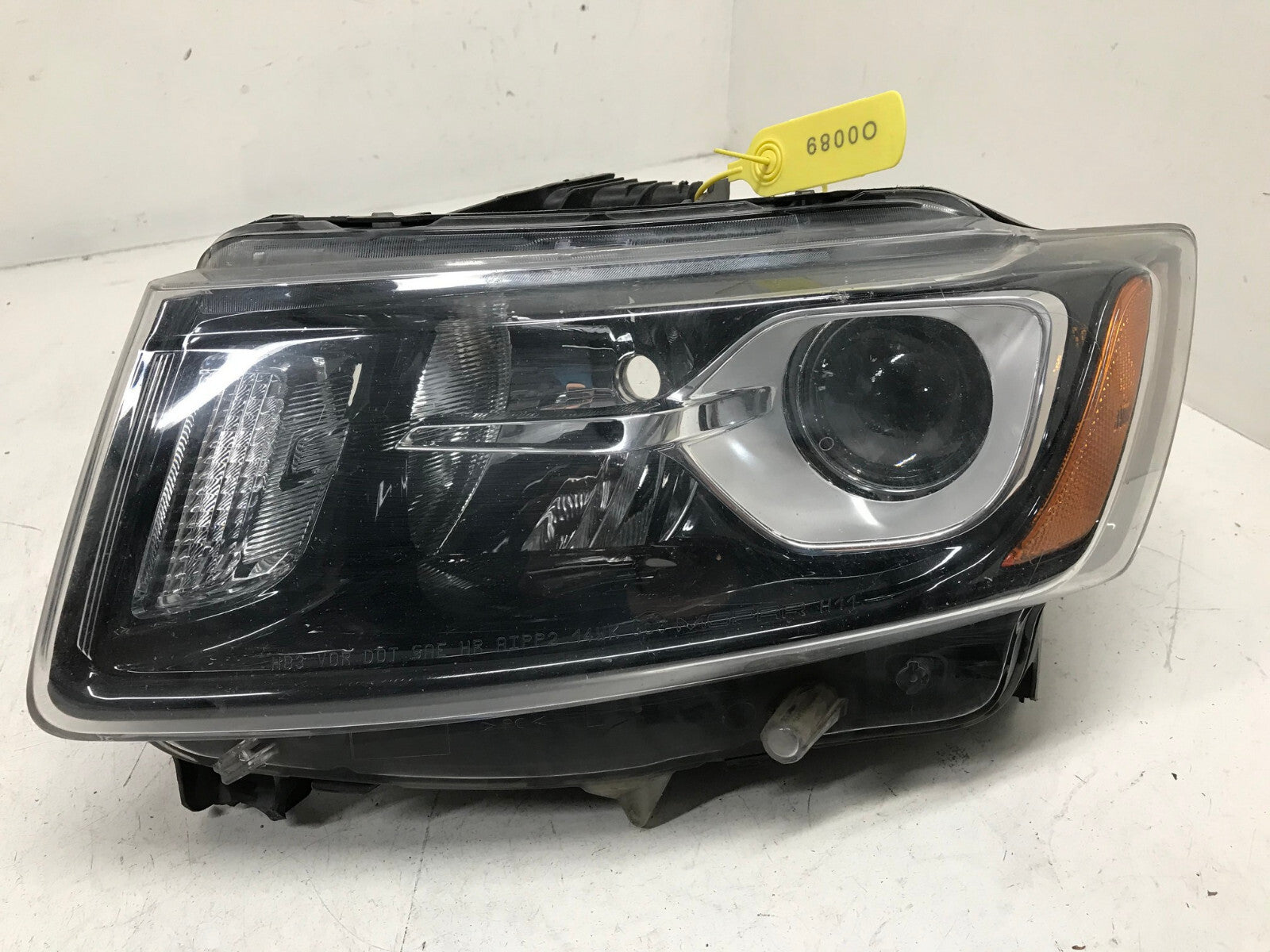 HID Headlight Damaged Driver LH Jeep Grand Cherokee 2014 15 2016 68236109AC OEM